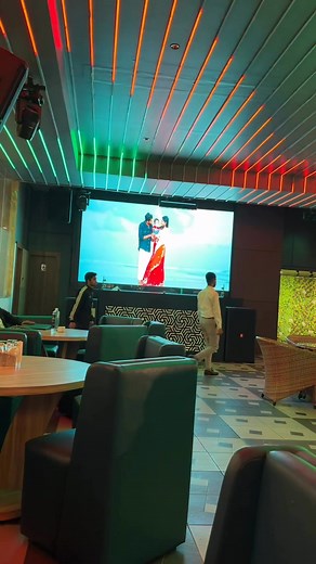 438K views · 23K reactions | Apne song ko club me bajakar audience ka reaction  | Manoj Dey | Facebook