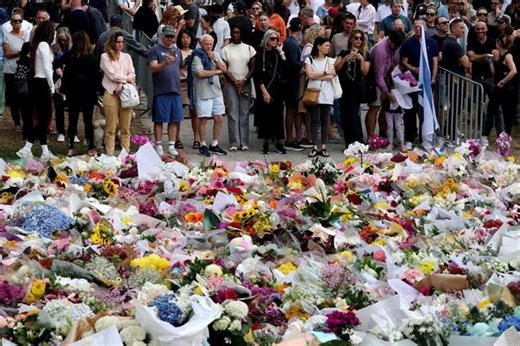 Australia PM says 'Islamic State ideology' drove Bondi Beach shooters | ABS-CBN News