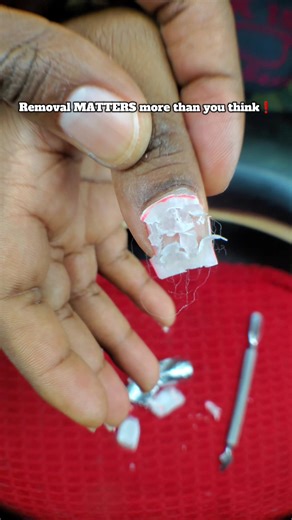 Get Beautiful PolyGel Nails for Healthy Growth