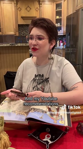 Explaining Dungeons and Dragons: A Reddit Approach