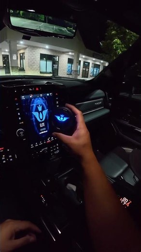How to play videos on almost any vehicle screen Elite Car box 4.0 Pro review #carplay