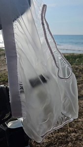 Plastic pants @ the beach - December 1st 2025 #shinyclothes #pvcfetish #vintagefashion #plastikhosen #plasticpants #pvcpants | Plastikhosen