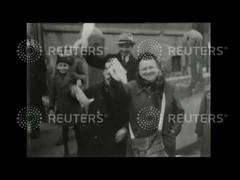 1945 GERMANY/ DENMARK: HOUR OF DEFEAT - RAF ATTACK GERMAN TARGETS/BRITISH SOLDIERS RELEASED