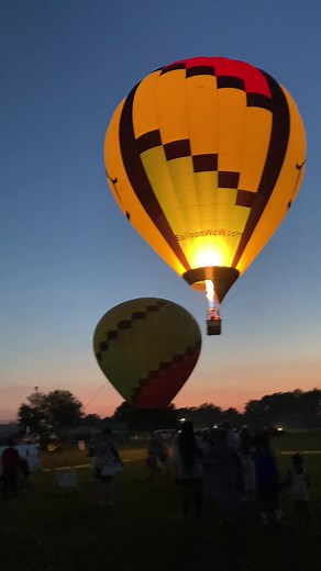 Balloon Glow at the Sikeston, Missouri Hot Air Balloon Festival. #hotairballoon #coolthings #Missouri #Missouritiktok #SoutheastMissouri #SikestonMissouri #Missouritravel #Missouritourism #balloonglow #fyp #foryoupage #foryoupage