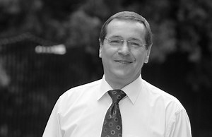 Małgorzata Potocka, dyrektor teatru w Radomiu wspomina zmarłego aktora Jana Pęczka. Był jej serialowym mężem w "Barwach szczęścia"