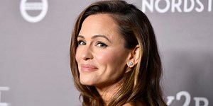 Jennifer Garner Just Recreated This Hot ‘Alias’ Scene For 2020 & It’s Very Relatable