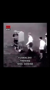 Evo kako je nekada izgledao fudbalski trening. Danas fudbal igraju bogati, a gledaju ga siromašni. Nekada je to bilo obrnuto… #football #50th #traning #machine #masine #fudbal #trening #godine #soccer | MAX SPORT