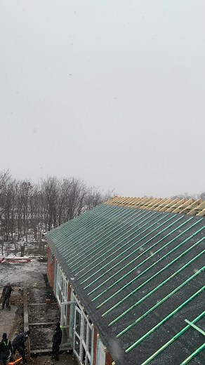 Roof Installation Process in Cold Weather Conditions
