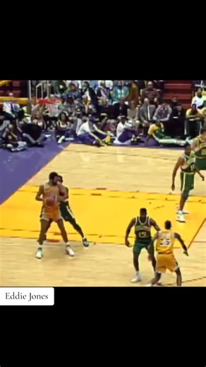 Eddie Jones: Explosive Slam Dunks in Lakers Game