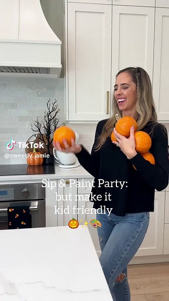 Sip & Paint Activity! 🎃 #kidsactivities #kidsdiy #halloweenideas #momhacks #halloweendiy