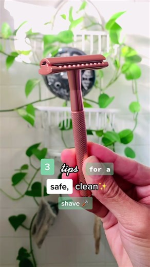 3 tips for a successful shave using a Safety Razor! Razors & Zero Waste Shaving kit avaliable now in my shop!🪒🌎💚 #zerowaste #shave #safetyrazor