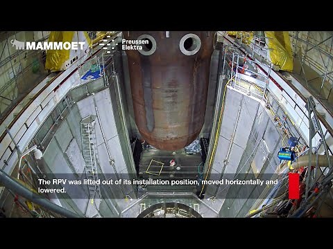 Lifting a reactor pressure vessel for decommissioning project