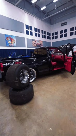 Spring Break Jam 2026 🌴🔥 Trucks, music, and good vibes at the island This beauty holding it down #956Trucks #OBS #oldbodystyle #CustomTruck #TeamClassic