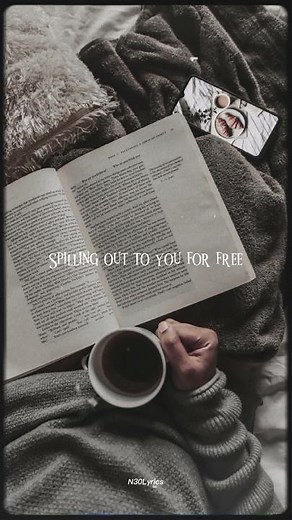 Taylor Swift - Dear Reader (Lyrics)