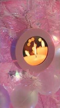 ornament plays movies using a round TFT learn.adafruit.com/2-1-round-ornament-tft #3dprinting