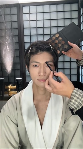 Groom's Makeup & Styling | Let's getbehind the 'men serving beauty'movement!