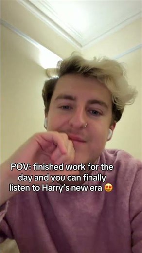 What. A. Day. #HarryStyles #Pop #kissallthetimediscooccassionly #HarryStylesAlbum #NewMusicFriday