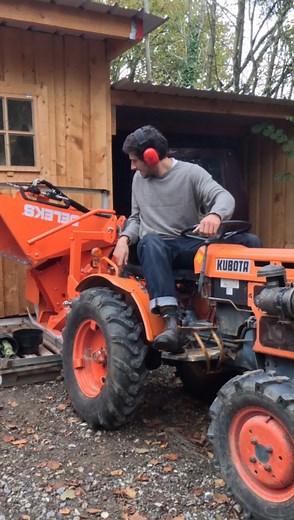 Broyeur de branches et micro tracteur : un défi réussi
