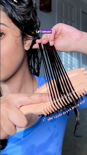 Curly Hair Volume Tips | Bounce Curl Volume EdgeLift Brush & Root Clips #bouncecurl #curlyhairtips