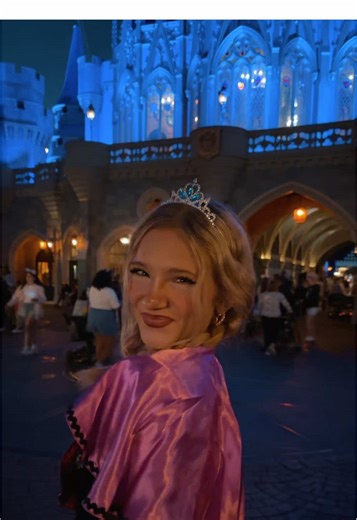 Princess Anna's Adventure: Overcoming Challenges in Disney