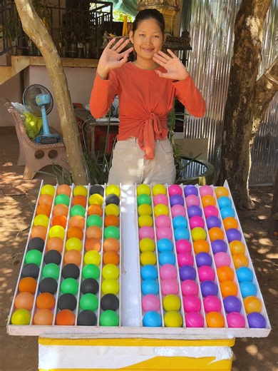 Use Logic to Predict Colors in This Fun Brain Teaser