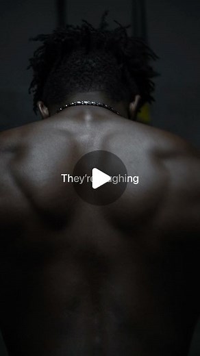 Malcolm 🇳🇬 on Instagram: "They’re laughing… . To get started with calisthenics check out my beginner & Intermediate program or join the discord link in bio . For Protein, Pre-workout and other supplements check out gorilla mind, linked in bio. Code MALK for 10% OFF . If you want longer form tutorials/informational videos subscribe to the YouTube link in bio . Also we playing VR games on twitch, also linked in bio 👀 drop a follow . #calisthenics #calisthenicsworkout #motivation #workoutmotivat