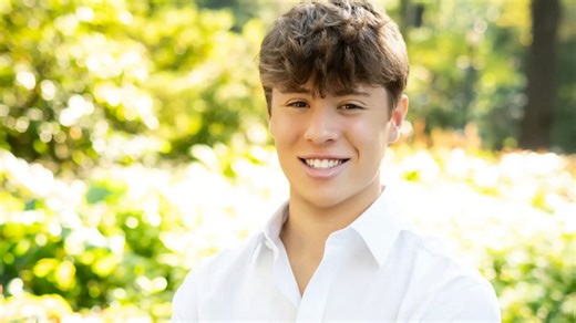 Family turns to TikTok to find stem cell match for NYC teen