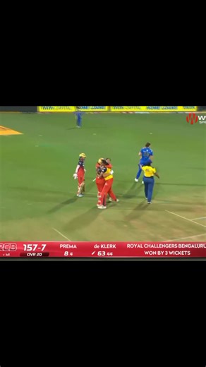 What a match RCB Vs MI 4 Ball 18 run #fyp #unfreezemyaccount #viralvideos #foryou