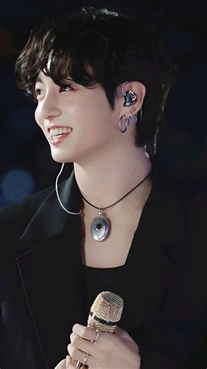 jungkook🩶🥀tumse pehle🩶🥀tumsa koi🩶🥀hum ne nahi dekha🩶🥀tumhe dekhte hi🩶🥀mar jayenge🩶🥀ye nahi tha socha