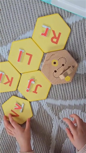 "I've been supporting my children's reading journey with Lovevery. Introducing the Reading Skills Set, a phonics-based program that makes learning to read at home fun!" Thanks for sharing @borntoplay_kids! | Lovevery