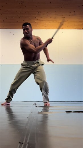 Oggún Alawedde: Strength and Courage in Afro-Cuban Dance