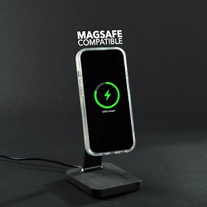 111K views · 426 reactions | The Crystal Palace Snap case is now made out of Graphene and ready to protect your phone | zagg | Facebook