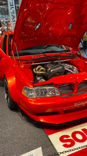 @oslomotorshow #volvo #pickup #show #carshow #showcar #details #vibes #stance #orange #wild #art #goodvibes #goodtimes #mylife #myway #badass | Tor Audun Solum Andreassen