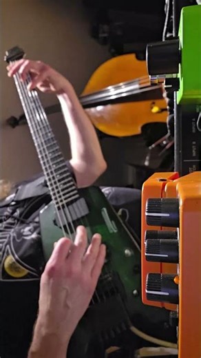 Steinberger Synapse TranScale + Flamma FC05 Ringmod + SF300 of Doom