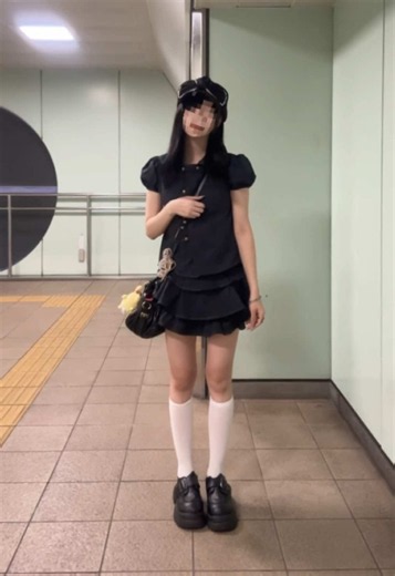 SHEIN セットアップ 商品番号505498414の秋服コーデ