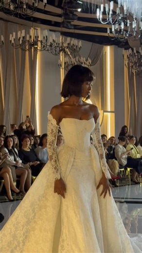 NinaSarkisyants Fashion Show Couture Collection #ninasarkisyants #weddingdress #runaway