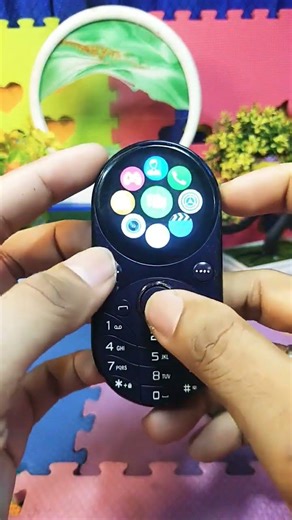 can play games on a mini smartphone #shorts