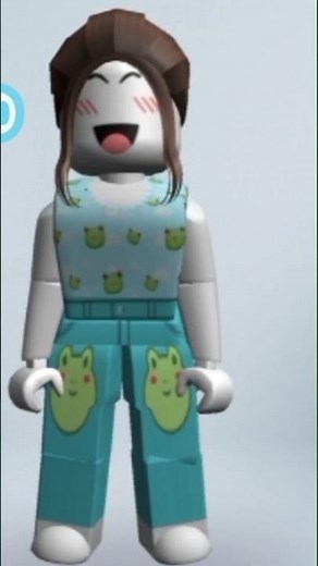 TUTORIAL DE COMO FAZER ROUPA NO MAKERBLOX (QUEREM APRENDEREM COMO MANDAR AS ROUPAS PARA O ROBLOX)😱❤️