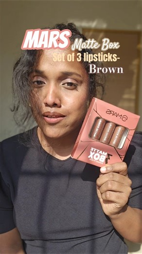 Mars matte box set of 3 lipsticks in the shade brown🤎