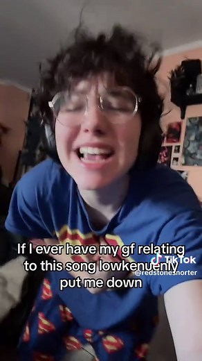 Kinda older draft, excuse the pjs but I couldn’t recreate the energy of this so, the original it is #lesbian #butch