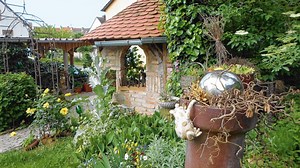 Gartenlaube selber bauen: Material für die eigene Laube