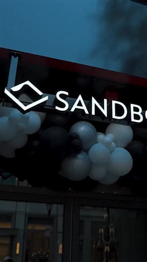 Enjoy a totally unique experience with your group! 😁 Gear up in full-body VR and compete, co-op, or explore together. Reserve multiple rooms or rent our whole space to celebrate birthdays, holidays, corporate events, and more. 🎉 ”What a fun group experience! Would do it again!” | Sandbox VR