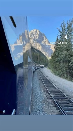 Rocky Mountaineer tour with Maple Leaf Tours Rocky Mountaineer | Maple Leaf Tours