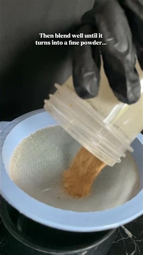 👉 Homemade Garlic Powder in Just a Few Steps! ❤ #cooking #recipe #foodlover #cookingshorts #viral