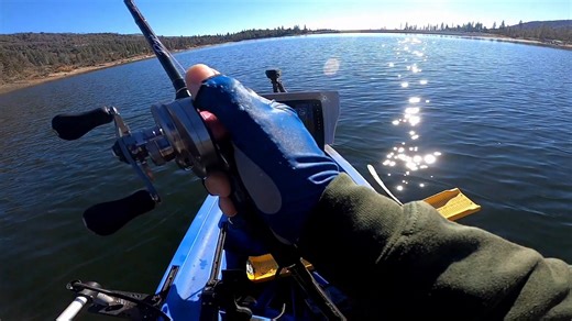 Pia Xiong on Instagram: "The big bluegil are in 50ft over 70 plus feet, go get them 😆"