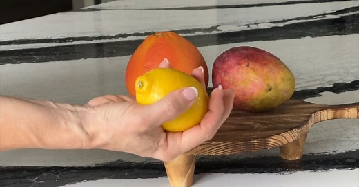 How To Make Homemade Candles From Fruit Peels: A Creative Centerpiece