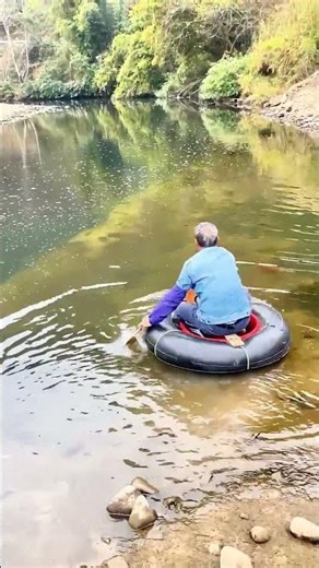 Making process of a temporary floating device on water with an inflatable inner tube
