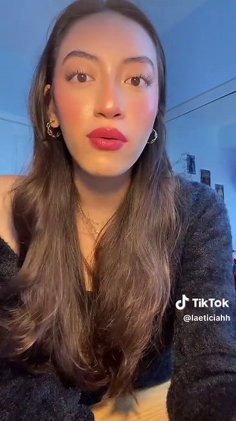 How to Focus Better While Socializing at the Library