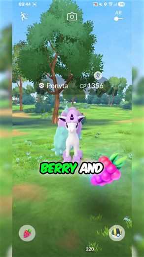 The Berry Glitch in Pokémon GO #pokemon #pokemongo #pogo #pokemoncommunity #pokemonclips #gaming