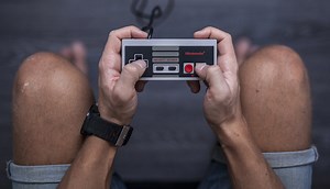 Insanely Dedicated Guy Spends 3400 Hours Beating ALL 714 NES Games And Documented The Whole Thing